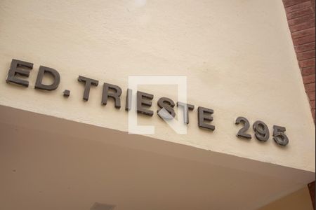 Apartamento à venda com 102m², 3 quartos e 2 vagasEntrada