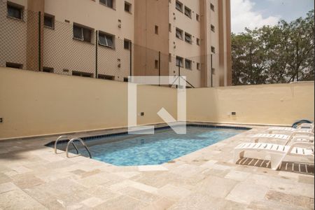 Apartamento à venda com 102m², 3 quartos e 2 vagasÁrea comum - Piscina