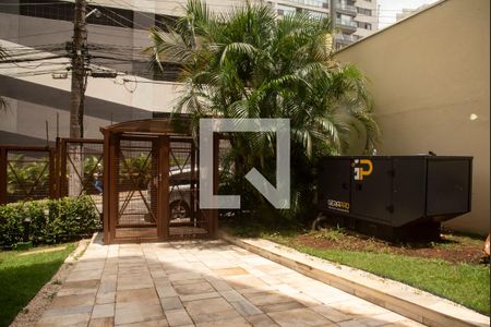 Apartamento à venda com 102m², 3 quartos e 2 vagasEntrada