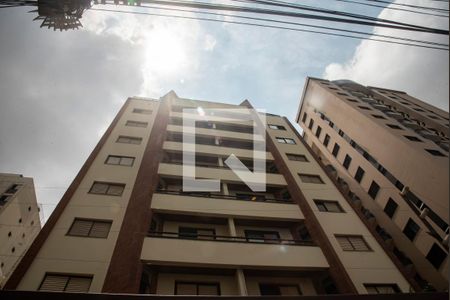 Apartamento à venda com 102m², 3 quartos e 2 vagasFachada