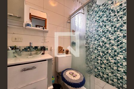 Apartamento à venda com 90m², 2 quartos e 1 vaga Apartamento à venda com 90m², 2 quartos e 1 vagaBanheiro