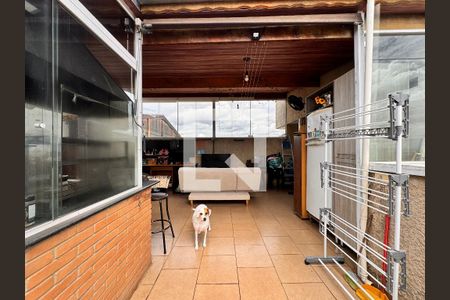 Apartamento à venda com 90m², 2 quartos e 1 vaga Apartamento à venda com 90m², 2 quartos e 1 vagaCobertura