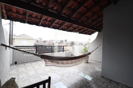 Casa à venda com 140m², 2 quartos e 2 vagasVaranda Quarto 1 suíte