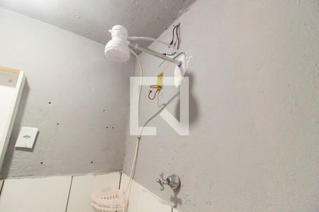 Banheiro de kitnet/studio para alugar com 1 quarto, 30m² em Vila Chuca, São Paulo