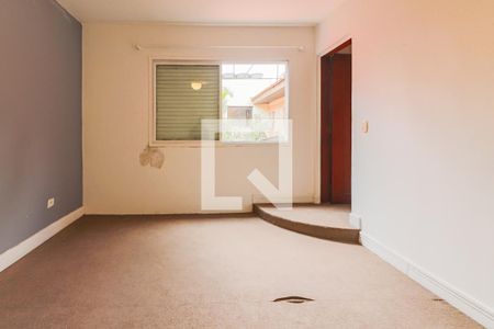 Casa à venda com 230m², 5 quartos e 3 vagasQuarto Duplo com Banheiro