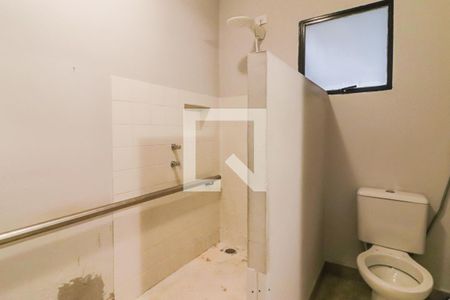 Casa à venda com 230m², 5 quartos e 3 vagasBanheiro da Suíte 1