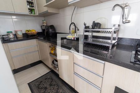 Casa de condomínio à venda com 65m², 3 quartos e 1 vaga Casa de condomínio à venda com 65m², 3 quartos e 1 vagaCozinha