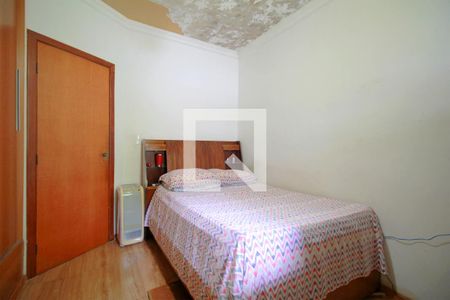 Casa à venda com 292m², 3 quartos e 2 vagasQuarto 1