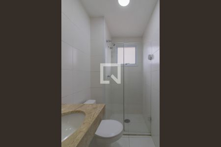 Apartamento para alugar com 59m², 2 quartos e 1 vaga Apartamento para alugar com 59m², 2 quartos e 1 vagaBanheiro da Suíte