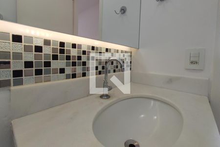 Apartamento para alugar com 104m², 3 quartos e 1 vagaBanheiro