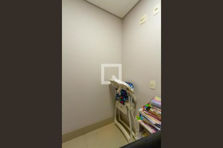 Apartamento para alugar com 155m², 3 quartos e 3 vagas Apartamento para alugar com 155m², 3 quartos e 3 vagasEscritório
