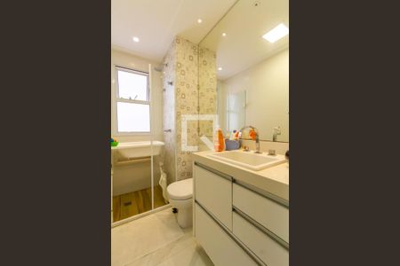 Apartamento para alugar com 155m², 3 quartos e 3 vagas Apartamento para alugar com 155m², 3 quartos e 3 vagasBanheiro da Suíte 1