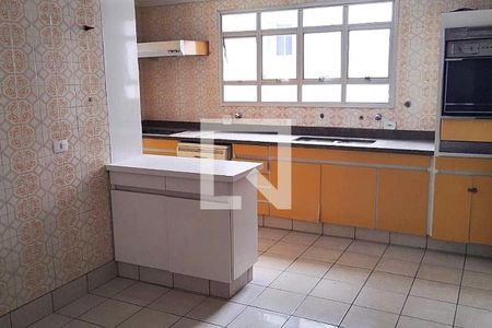 Apartamento à venda com 210m², 4 quartos e 2 vagas