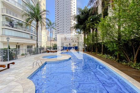 Apartamento para alugar com 121m², 3 quartos e 2 vagasÁrea comum - Piscina