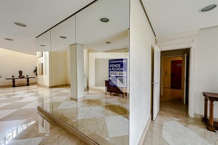 Apartamento para alugar com 121m², 3 quartos e 2 vagasÁrea comum - Plaquinha