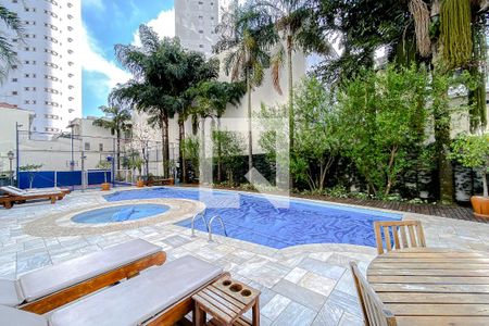 Apartamento para alugar com 121m², 3 quartos e 2 vagasÁrea comum - Piscina