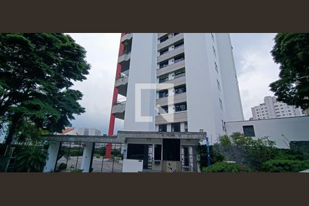 Apartamento para alugar com 330m², 4 quartos e 6 vagas Apartamento para alugar com 330m², 4 quartos e 6 vagasFachada