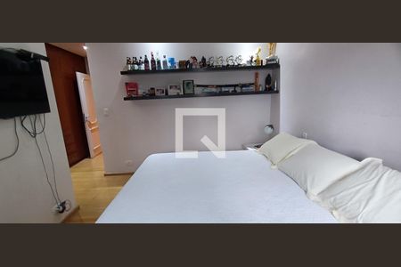 Apartamento para alugar com 330m², 4 quartos e 6 vagas Apartamento para alugar com 330m², 4 quartos e 6 vagasSuíte 3