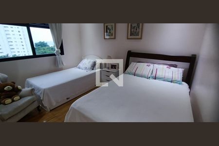 Apartamento para alugar com 330m², 4 quartos e 6 vagas Apartamento para alugar com 330m², 4 quartos e 6 vagasSuíte 2