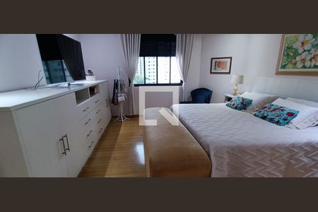 Apartamento para alugar com 330m², 4 quartos e 6 vagas Apartamento para alugar com 330m², 4 quartos e 6 vagasSuíte 4