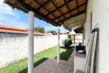 Casa de condomínio à venda com 1000m², 4 quartos e 4 vagasÁrea comum