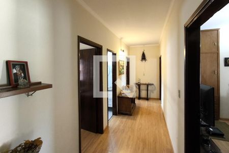 Casa de condomínio à venda com 1000m², 4 quartos e 4 vagasCorredor