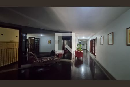 Apartamento para alugar com 124m², 3 quartos e 2 vagasHall