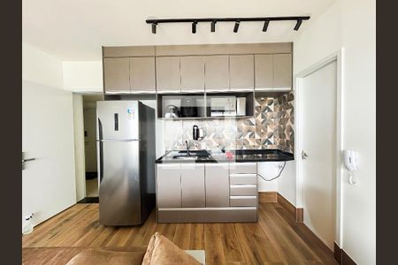 Cozinha de apartamento para alugar com 1 quarto, 44m² em Santo Amaro, São Paulo