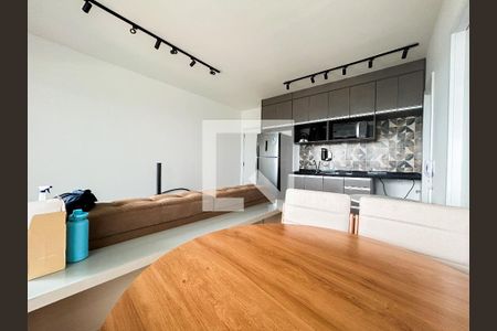 Sala de apartamento para alugar com 1 quarto, 44m² em Santo Amaro, São Paulo