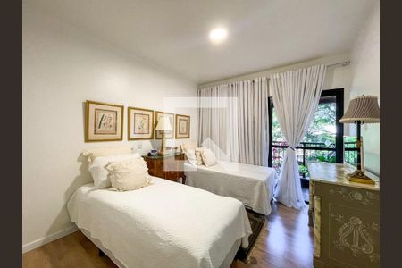 Apartamento à venda com 289m², 4 quartos e 4 vagasFoto 12