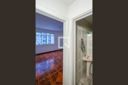 Studio à venda com 28m², 1 quarto e sem vaga Studio à venda com 28m², 1 quarto e sem vagaBanheiro