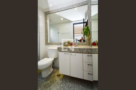 Apartamento à venda com 135m², 2 quartos e 2 vagasBanheiro cobertura