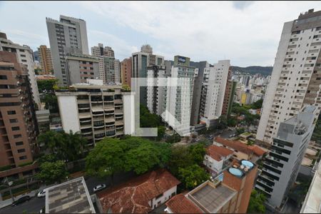 Apartamento à venda com 135m², 2 quartos e 2 vagasCobertura/ vista