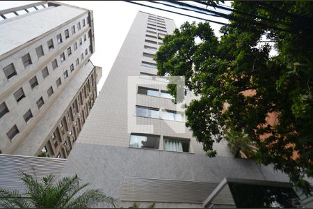 Apartamento à venda com 135m², 2 quartos e 2 vagasFachada