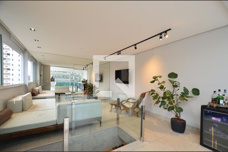 Apartamento à venda com 135m², 2 quartos e 2 vagasCobertura