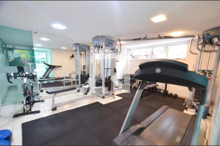 Apartamento à venda com 135m², 2 quartos e 2 vagasAcademia