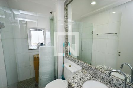 Apartamento à venda com 135m², 2 quartos e 2 vagasBanheiro social