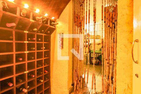 Casa à venda com 279m², 5 quartos e 5 vagas Casa à venda com 279m², 5 quartos e 5 vagasBanheiro