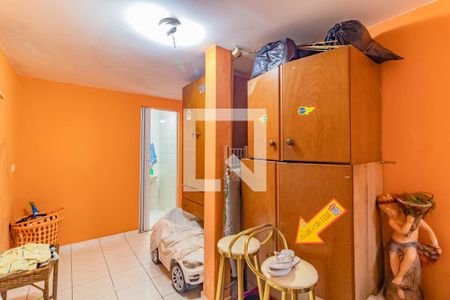 Casa à venda com 279m², 5 quartos e 5 vagas Casa à venda com 279m², 5 quartos e 5 vagasÁrea comum