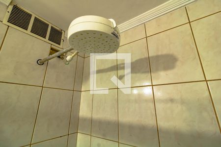 Casa à venda com 279m², 5 quartos e 5 vagas Casa à venda com 279m², 5 quartos e 5 vagasBanheiro de Serviço