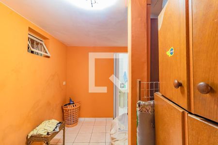 Casa à venda com 279m², 5 quartos e 5 vagas Casa à venda com 279m², 5 quartos e 5 vagasÁrea comum