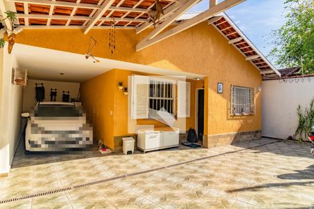 Casa à venda com 279m², 5 quartos e 5 vagas Casa à venda com 279m², 5 quartos e 5 vagasÁrea comum