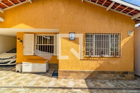 Casa à venda com 279m², 5 quartos e 5 vagas Casa à venda com 279m², 5 quartos e 5 vagasÁrea comum