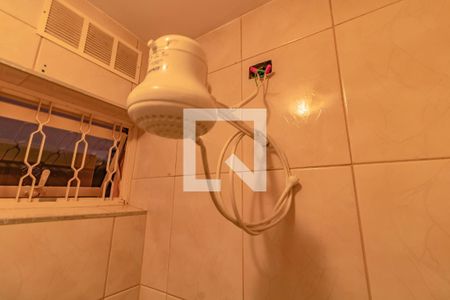 Casa à venda com 279m², 5 quartos e 5 vagas Casa à venda com 279m², 5 quartos e 5 vagasBanheiro do Quarto 1