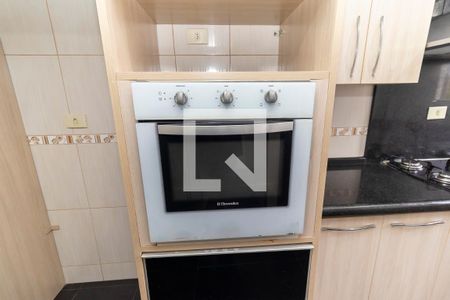 Apartamento para alugar com 57m², 2 quartos e 1 vaga Apartamento para alugar com 57m², 2 quartos e 1 vagaDetalhe da cozinha