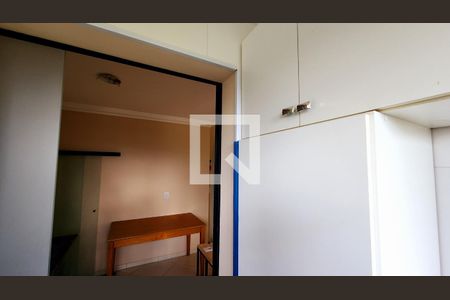 Apartamento para alugar com 48m², 2 quartos e 1 vaga Apartamento para alugar com 48m², 2 quartos e 1 vagaCozinha e Área de Serviço