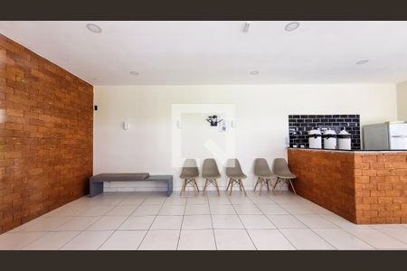 Apartamento à venda com 57m², 1 quarto e sem vagaÁrea comum - Salão de festas