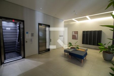 Apartamento à venda com 33m², 1 quarto e sem vagaHall Social