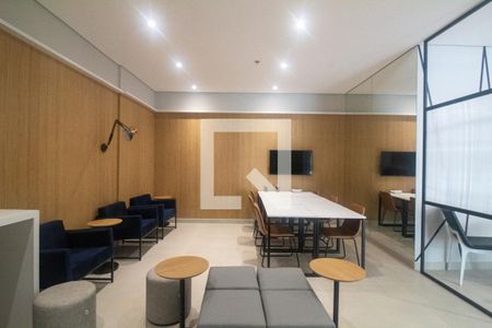 Apartamento à venda com 33m², 1 quarto e sem vagaÁrea comum - Sala de Reunião