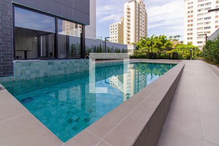 Apartamento à venda com 27m², 1 quarto e sem vagaPiscina